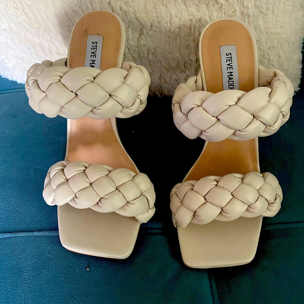 Steve Madden Tan Heel Sandals